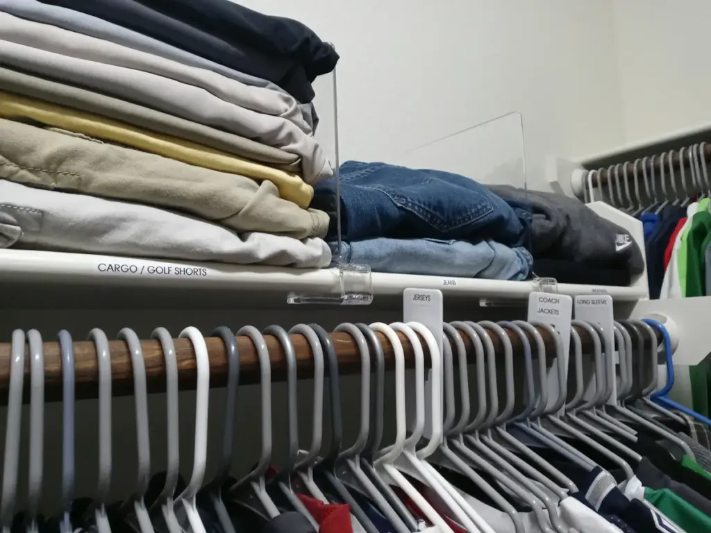 カーゴパンツ